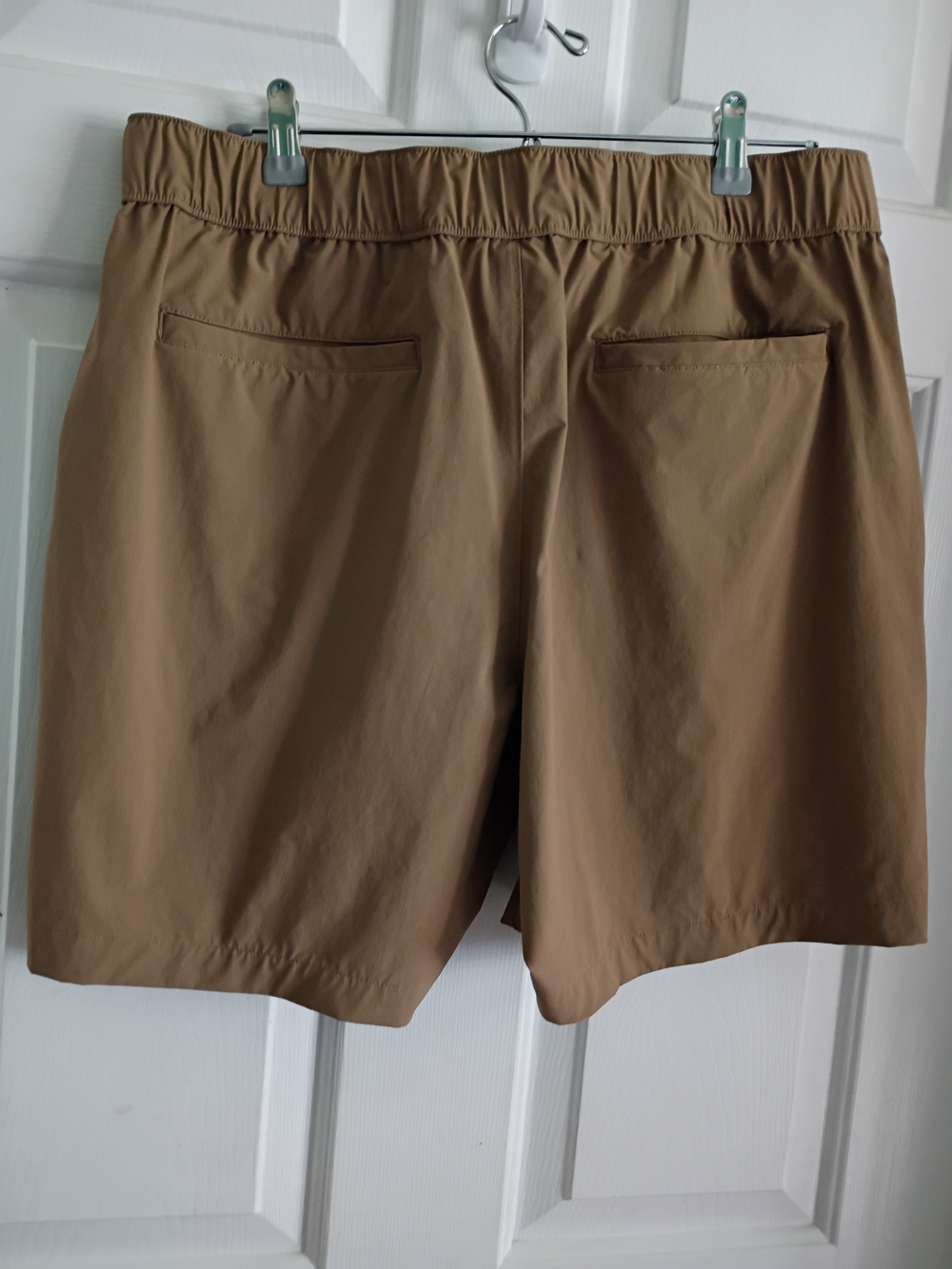 Men's Cargo Shorts with Utility Pockets - Tan - Picture 5 of 8
